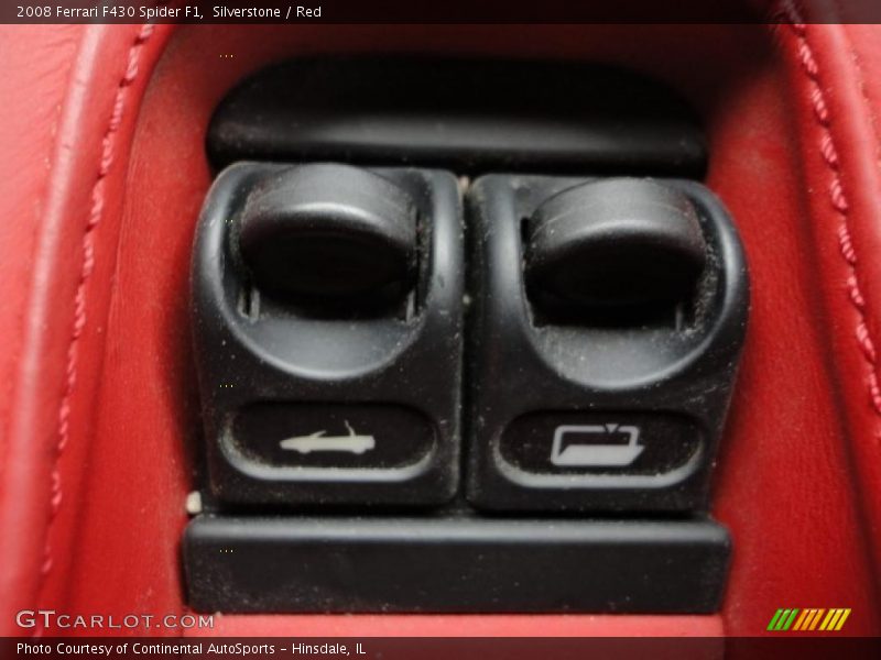 Controls of 2008 F430 Spider F1