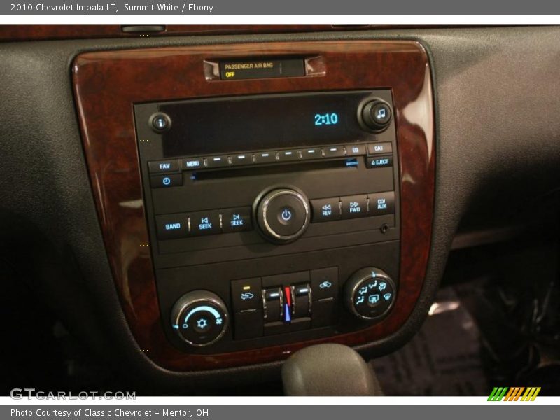 Summit White / Ebony 2010 Chevrolet Impala LT