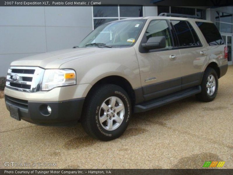 Pueblo Gold Metallic / Camel 2007 Ford Expedition XLT