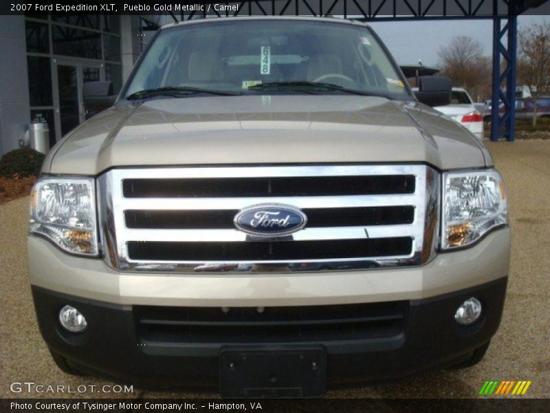 Pueblo Gold Metallic / Camel 2007 Ford Expedition XLT
