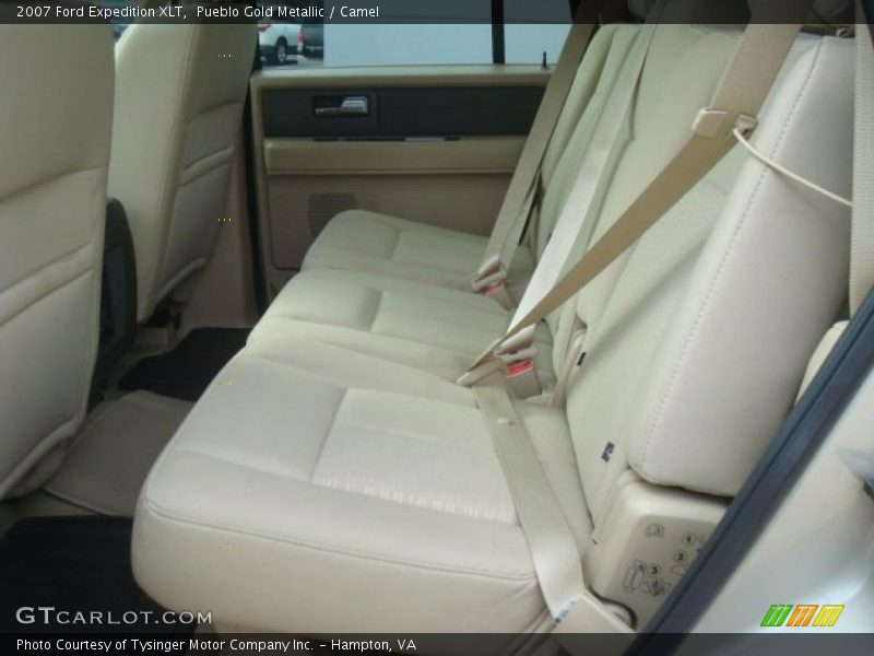 Pueblo Gold Metallic / Camel 2007 Ford Expedition XLT