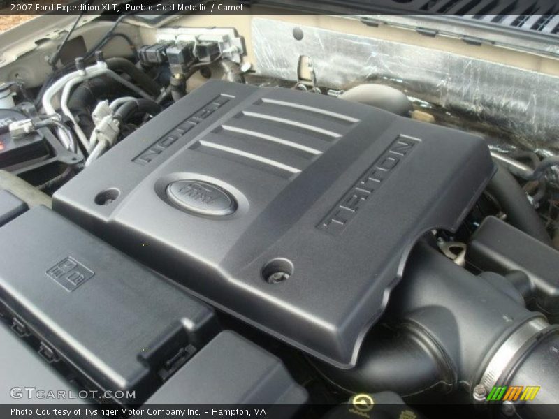 Pueblo Gold Metallic / Camel 2007 Ford Expedition XLT