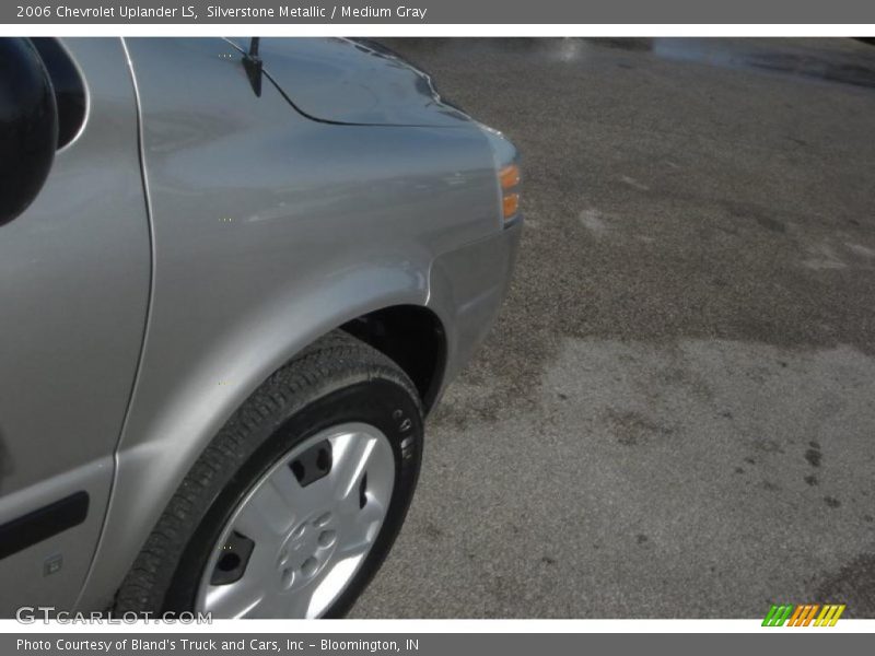 Silverstone Metallic / Medium Gray 2006 Chevrolet Uplander LS