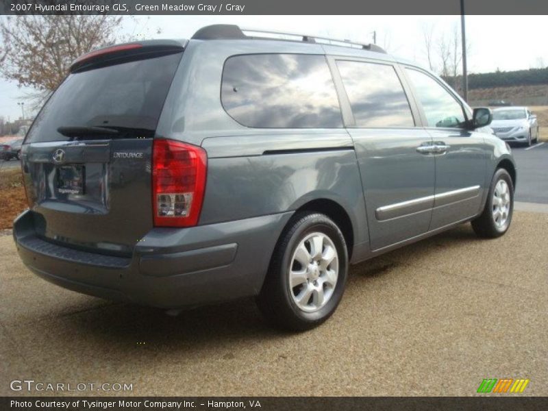 Green Meadow Gray / Gray 2007 Hyundai Entourage GLS