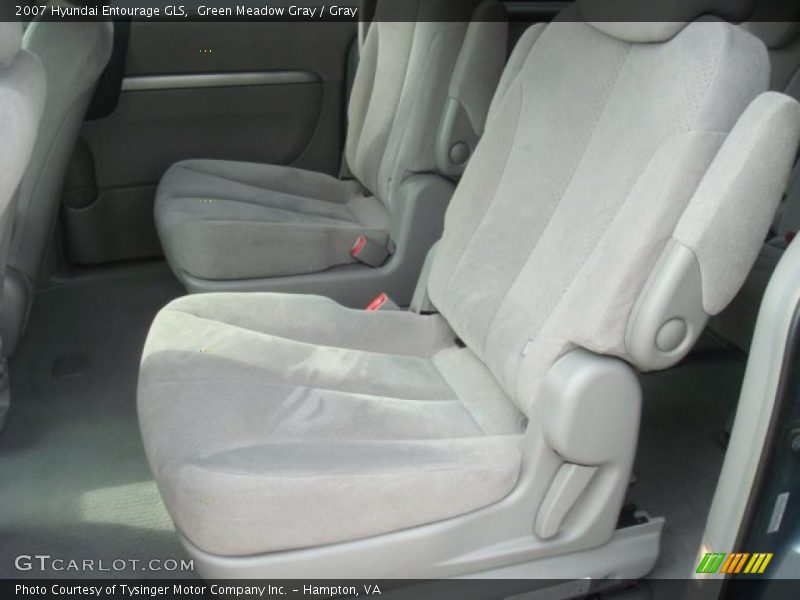 Green Meadow Gray / Gray 2007 Hyundai Entourage GLS