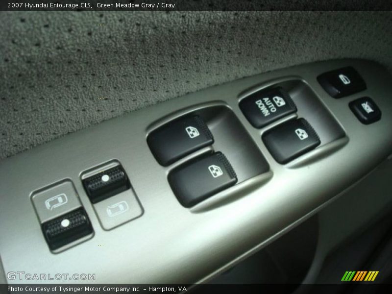 Green Meadow Gray / Gray 2007 Hyundai Entourage GLS