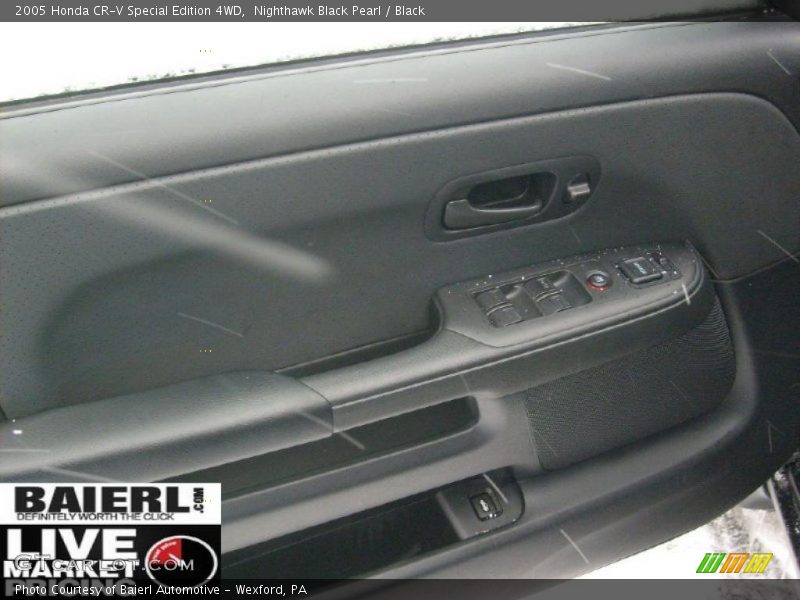 Nighthawk Black Pearl / Black 2005 Honda CR-V Special Edition 4WD