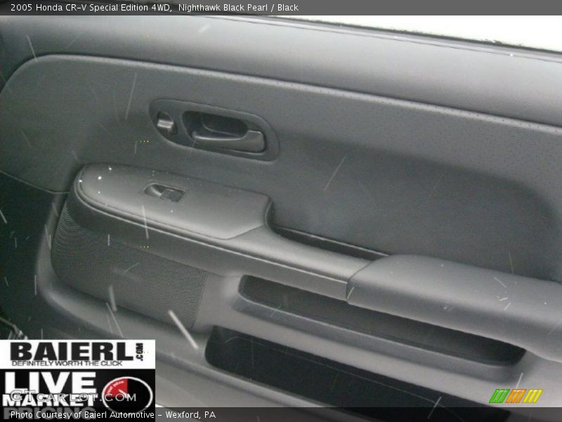 Nighthawk Black Pearl / Black 2005 Honda CR-V Special Edition 4WD
