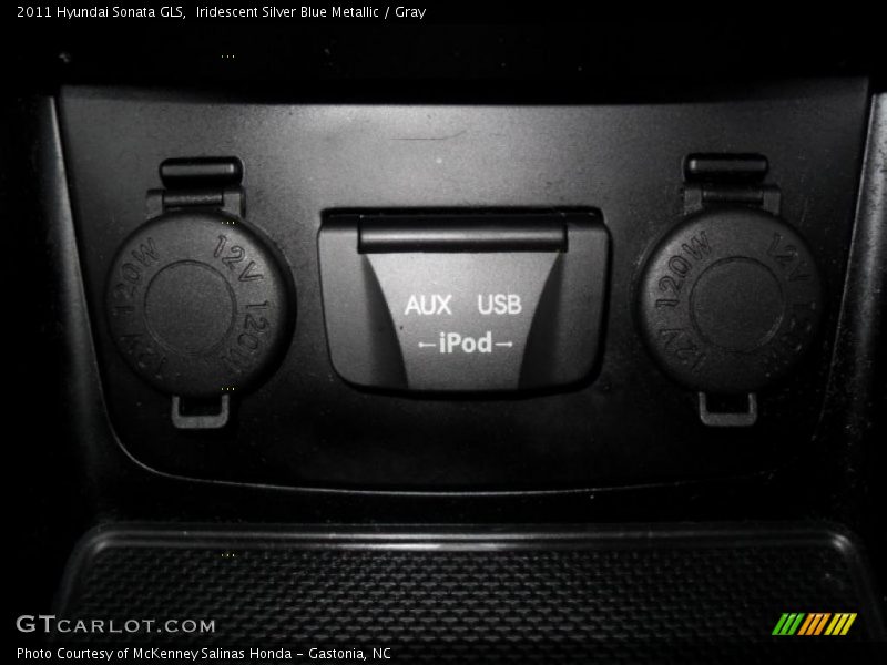 Iridescent Silver Blue Metallic / Gray 2011 Hyundai Sonata GLS