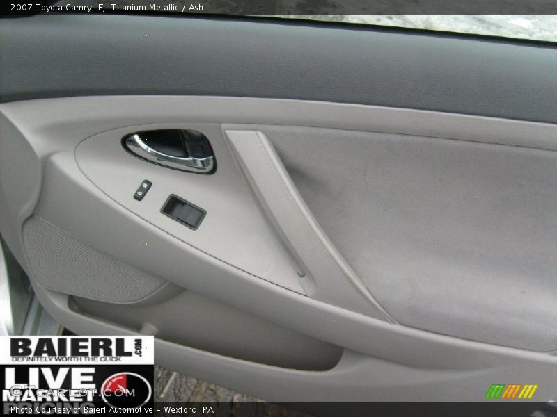 Titanium Metallic / Ash 2007 Toyota Camry LE