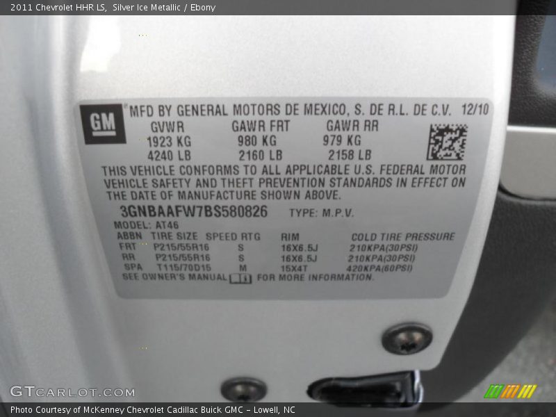 Silver Ice Metallic / Ebony 2011 Chevrolet HHR LS