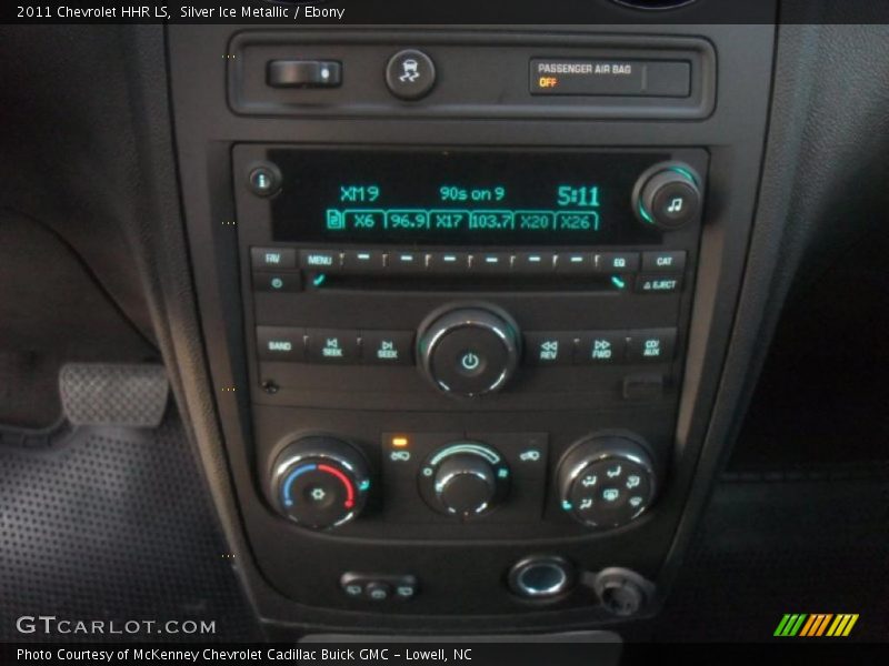 Silver Ice Metallic / Ebony 2011 Chevrolet HHR LS