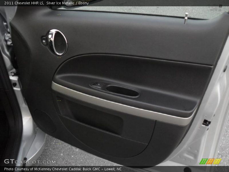 Silver Ice Metallic / Ebony 2011 Chevrolet HHR LS