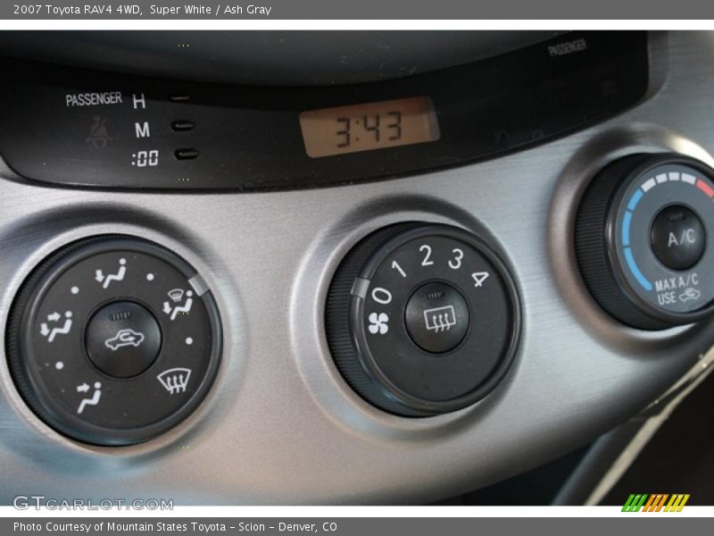 Super White / Ash Gray 2007 Toyota RAV4 4WD