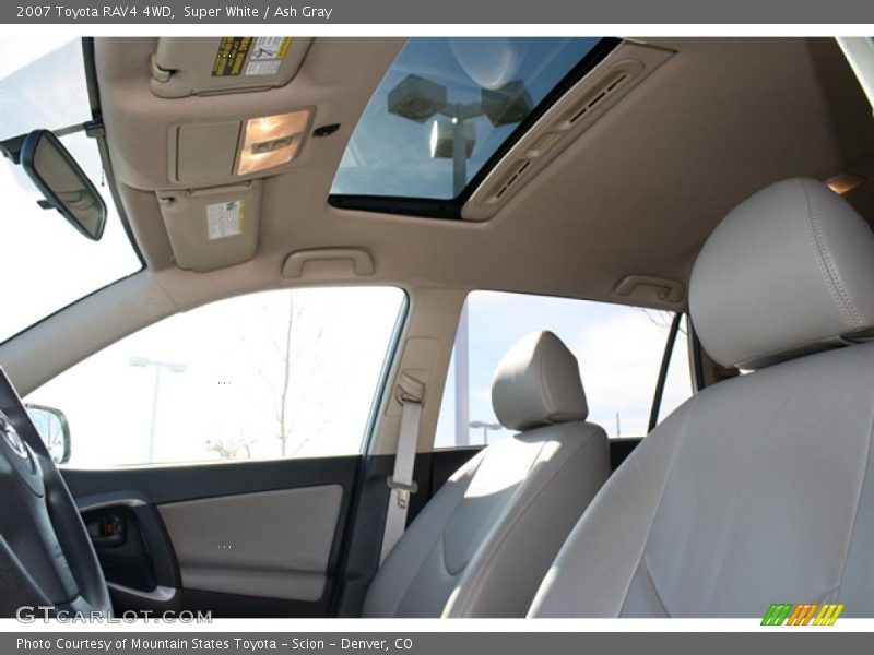 Super White / Ash Gray 2007 Toyota RAV4 4WD