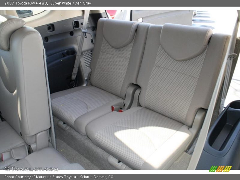 Super White / Ash Gray 2007 Toyota RAV4 4WD
