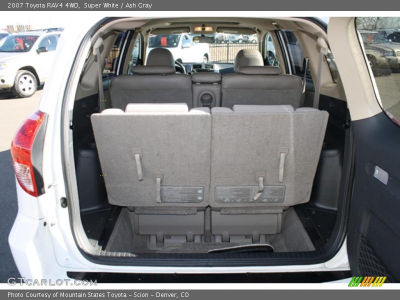 Super White / Ash Gray 2007 Toyota RAV4 4WD