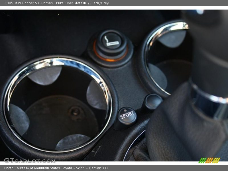 Pure Silver Metallic / Black/Grey 2009 Mini Cooper S Clubman