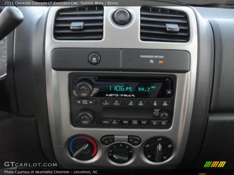 Controls of 2011 Colorado LT Extended Cab