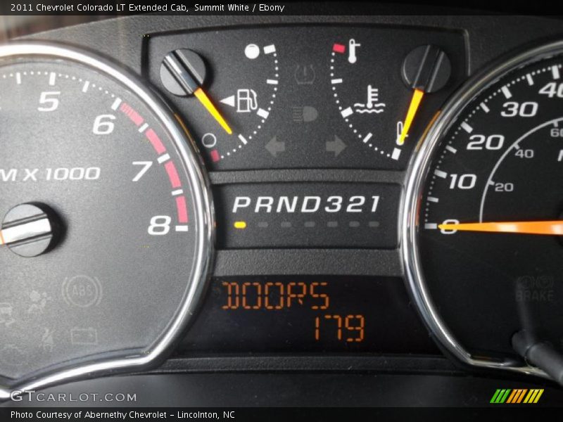 Summit White / Ebony 2011 Chevrolet Colorado LT Extended Cab