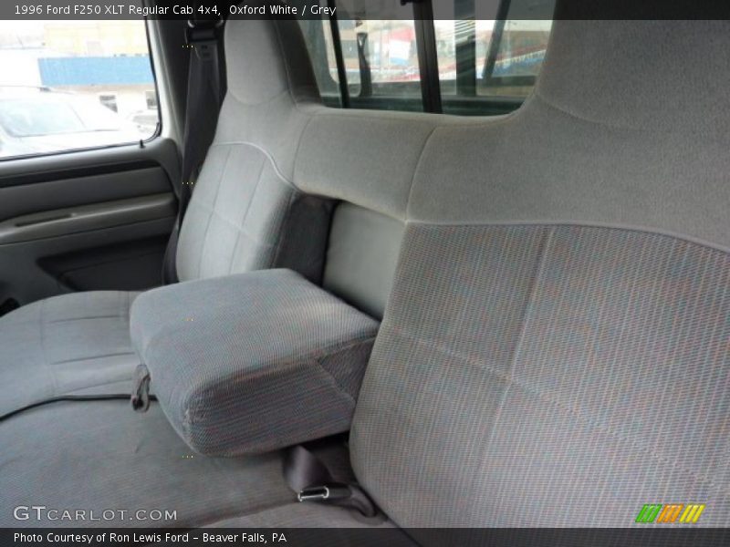  1996 F250 XLT Regular Cab 4x4 Grey Interior