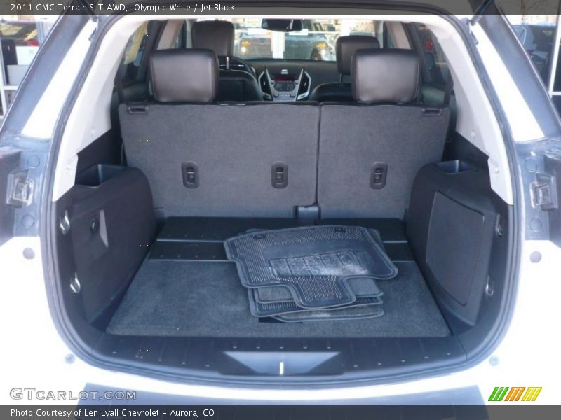 Olympic White / Jet Black 2011 GMC Terrain SLT AWD