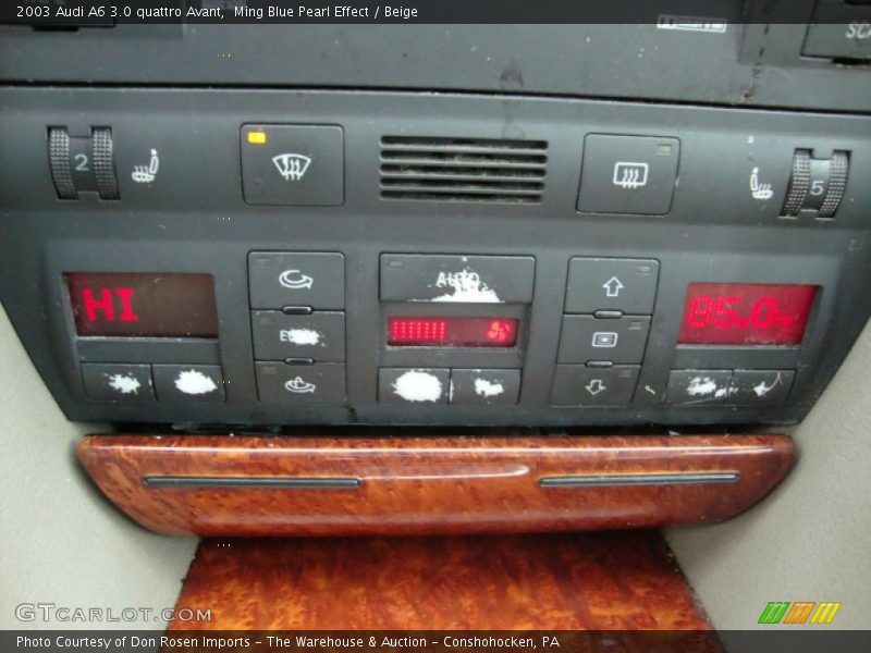 Controls of 2003 A6 3.0 quattro Avant