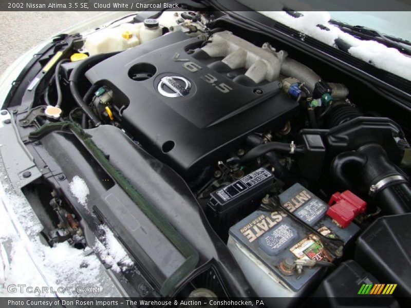 Cloud White / Charcoal Black 2002 Nissan Altima 3.5 SE