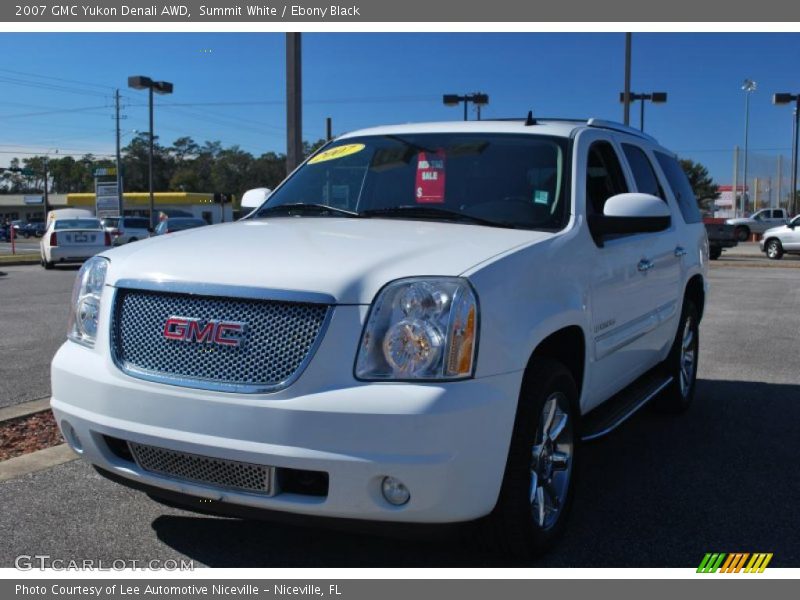 Summit White / Ebony Black 2007 GMC Yukon Denali AWD