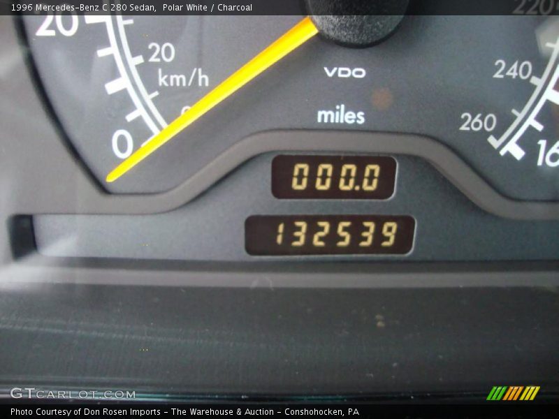 Polar White / Charcoal 1996 Mercedes-Benz C 280 Sedan