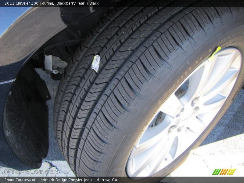 Blackberry Pearl / Black 2011 Chrysler 200 Touring