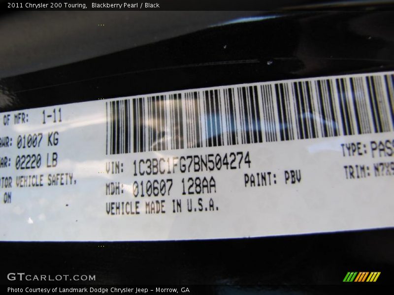 Blackberry Pearl / Black 2011 Chrysler 200 Touring