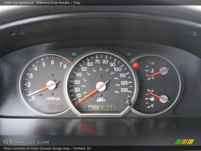 Diamond Silver Metallic / Gray 2005 Kia Sedona LX