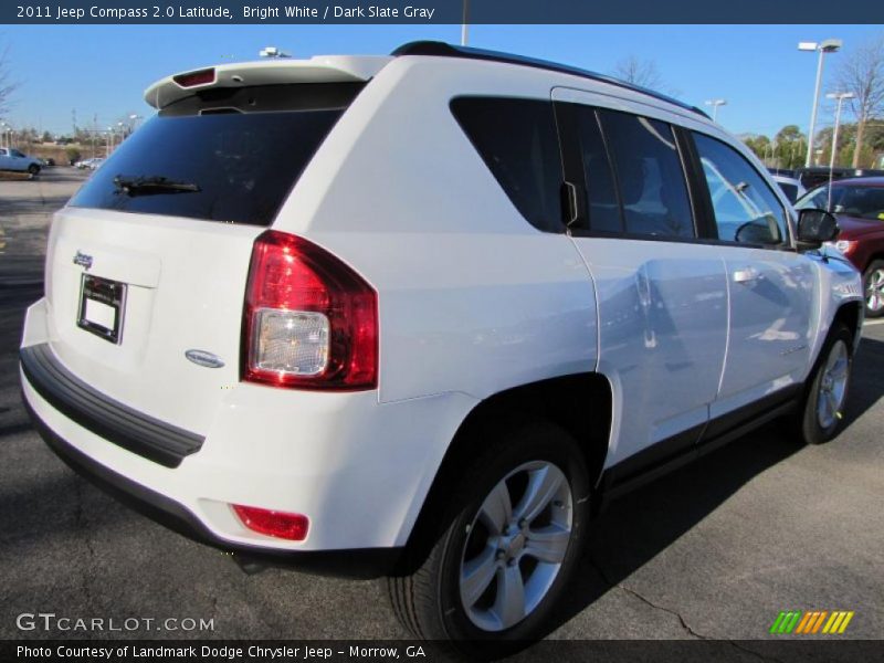 Bright White / Dark Slate Gray 2011 Jeep Compass 2.0 Latitude