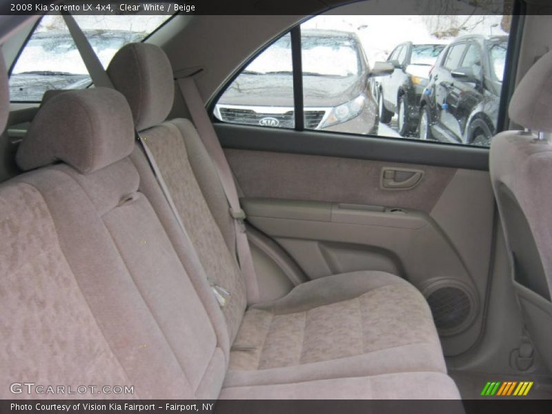 Clear White / Beige 2008 Kia Sorento LX 4x4