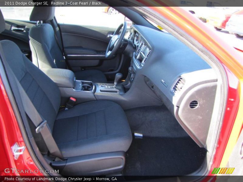 Redline 3-Coat Pearl / Black 2011 Dodge Charger SE