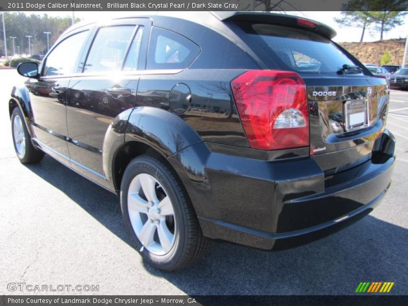 Brilliant Black Crystal Pearl / Dark Slate Gray 2011 Dodge Caliber Mainstreet
