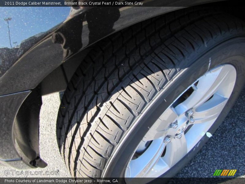 Brilliant Black Crystal Pearl / Dark Slate Gray 2011 Dodge Caliber Mainstreet