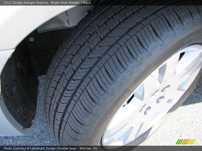 Bright Silver Metallic / Black 2011 Dodge Avenger Express