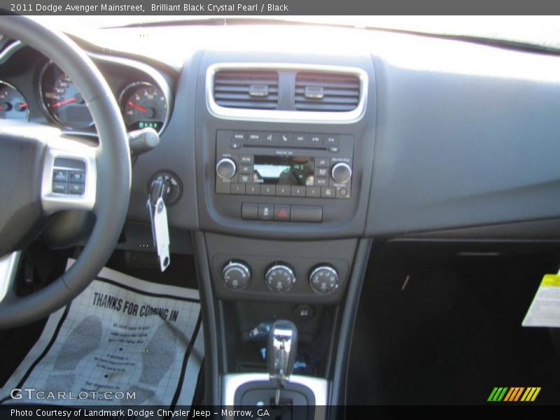Brilliant Black Crystal Pearl / Black 2011 Dodge Avenger Mainstreet