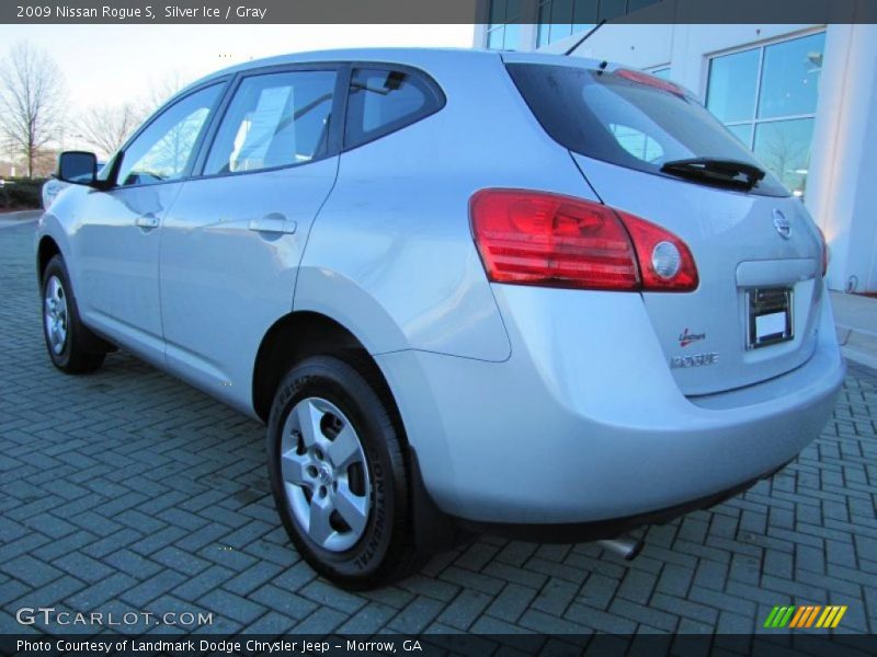 Silver Ice / Gray 2009 Nissan Rogue S
