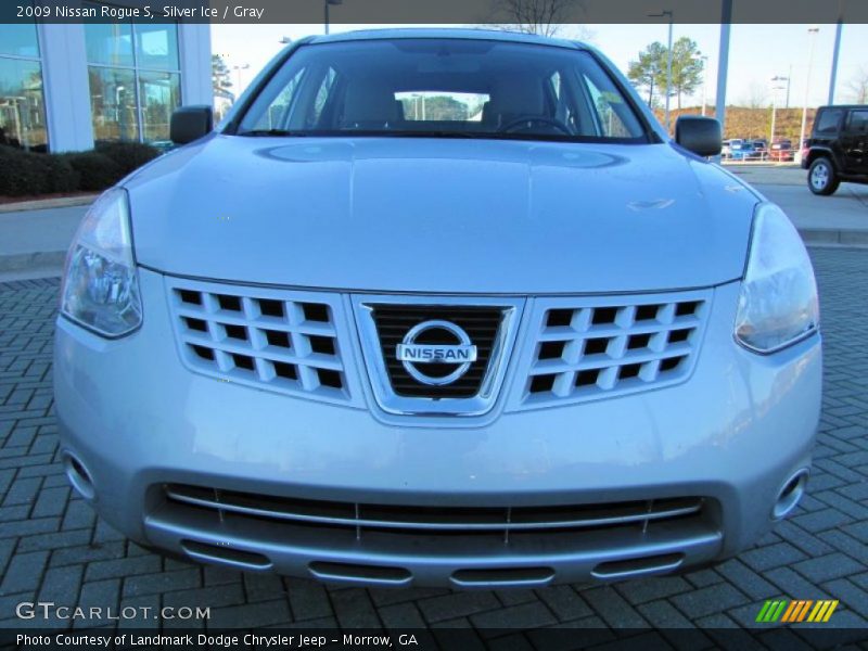 Silver Ice / Gray 2009 Nissan Rogue S