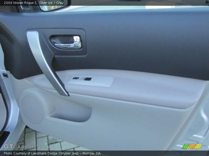 Silver Ice / Gray 2009 Nissan Rogue S