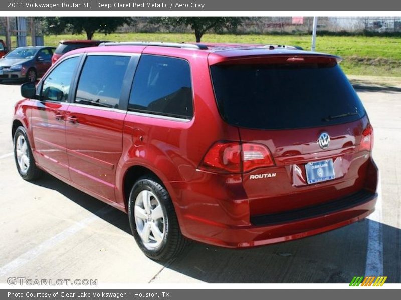 Deep Claret Red Metallic / Aero Gray 2011 Volkswagen Routan SE