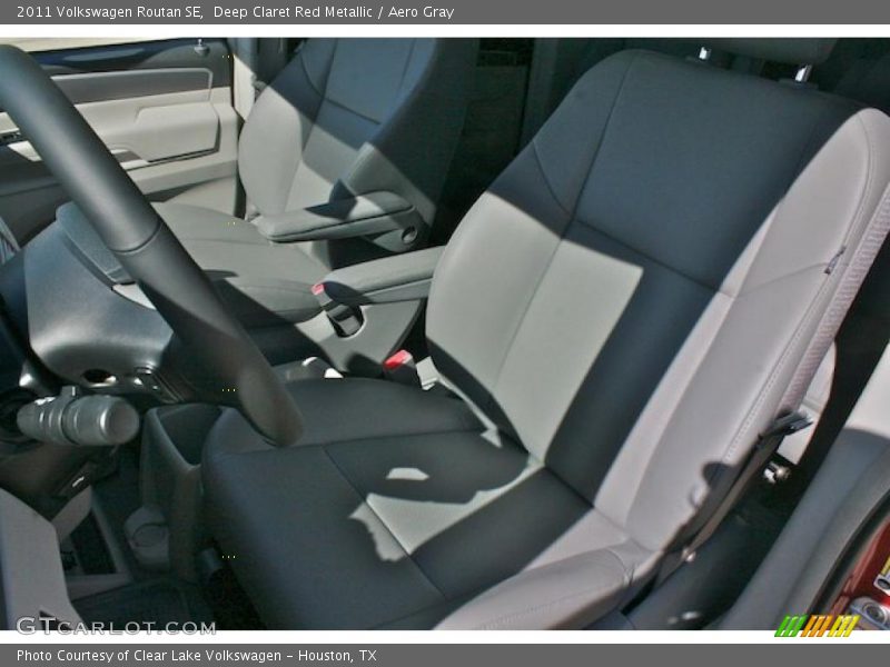 Deep Claret Red Metallic / Aero Gray 2011 Volkswagen Routan SE