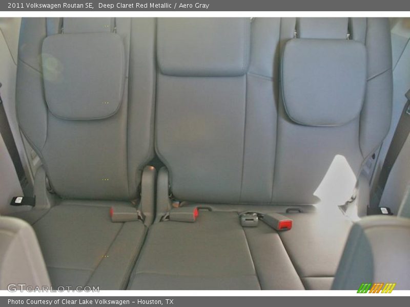 Deep Claret Red Metallic / Aero Gray 2011 Volkswagen Routan SE