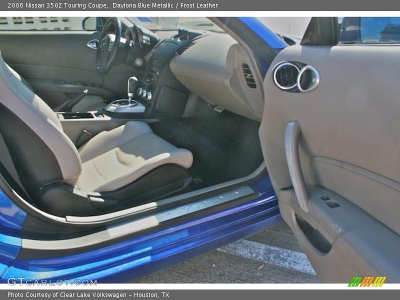 Daytona Blue Metallic / Frost Leather 2006 Nissan 350Z Touring Coupe