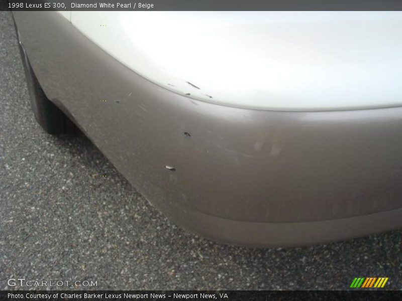 Diamond White Pearl / Beige 1998 Lexus ES 300