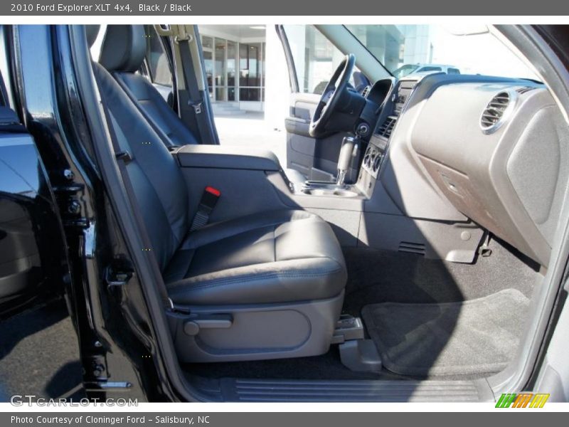 Black / Black 2010 Ford Explorer XLT 4x4