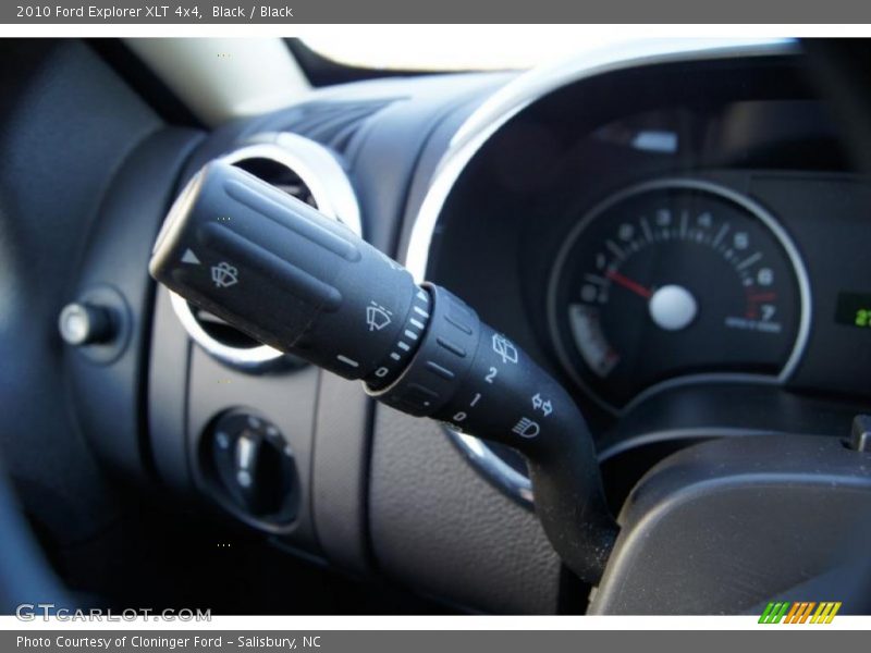 Black / Black 2010 Ford Explorer XLT 4x4